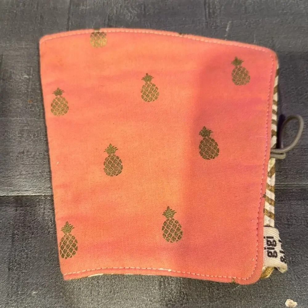 Iced Drinks Sleeve! Great for your iced coffee or any cold drink!